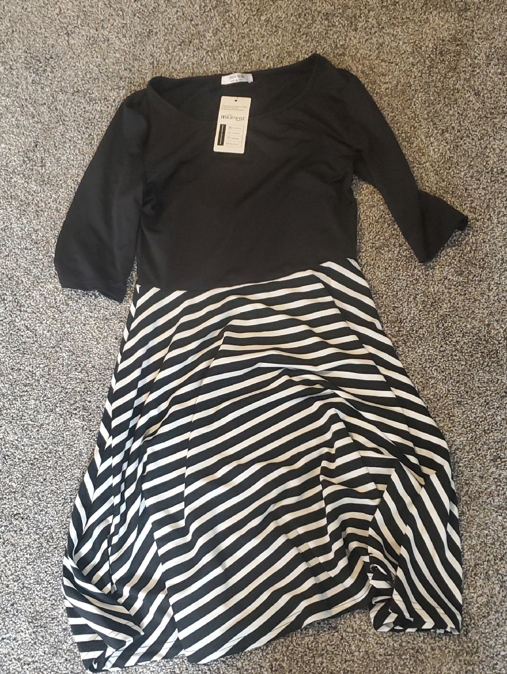 Black and White Striped Long-Sleeve Fit Dress